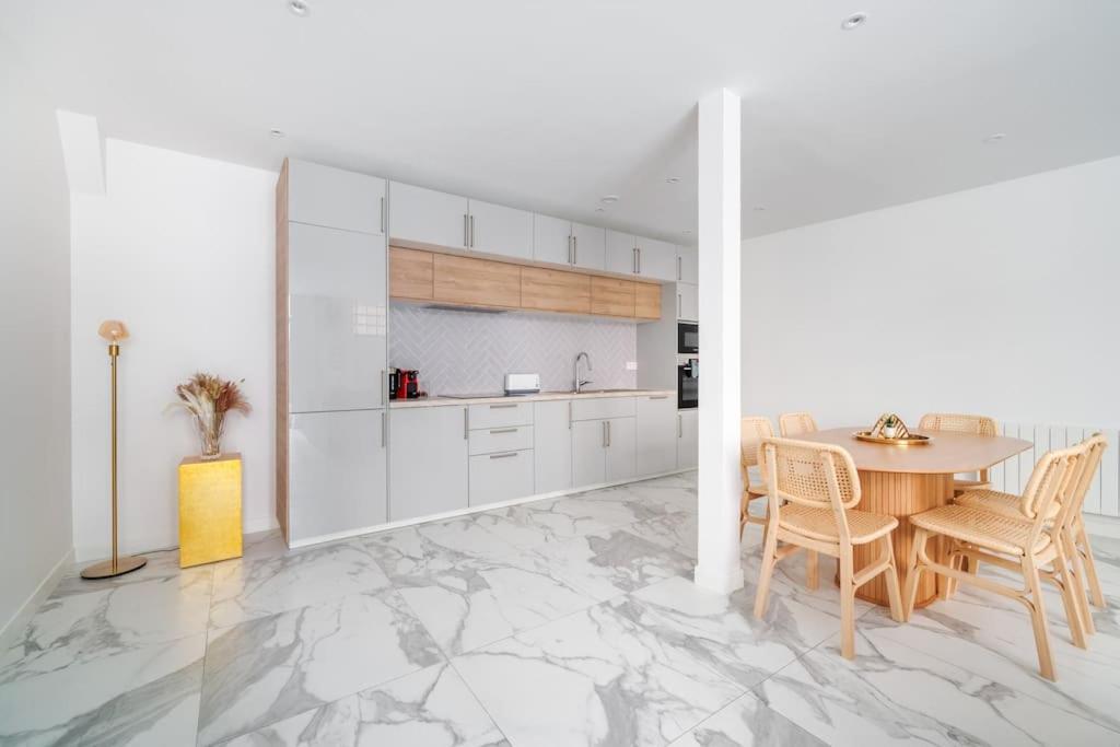 Beautiful Flat For 6 People #6 Apartment *